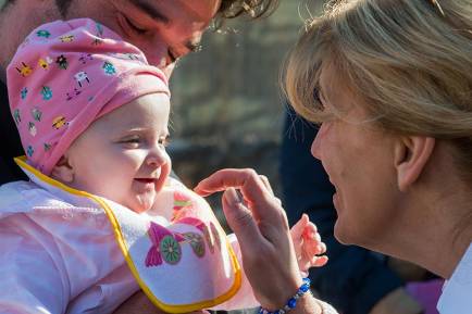 Mirjana e um bebe